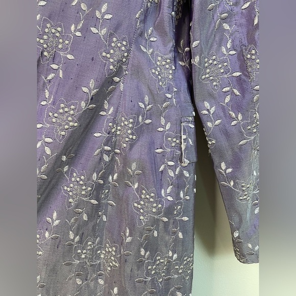 Favourbrook Silk Embroidered Evening Jacket / Coat in Lilac Purple & White, 6 - Picture 12 of 15